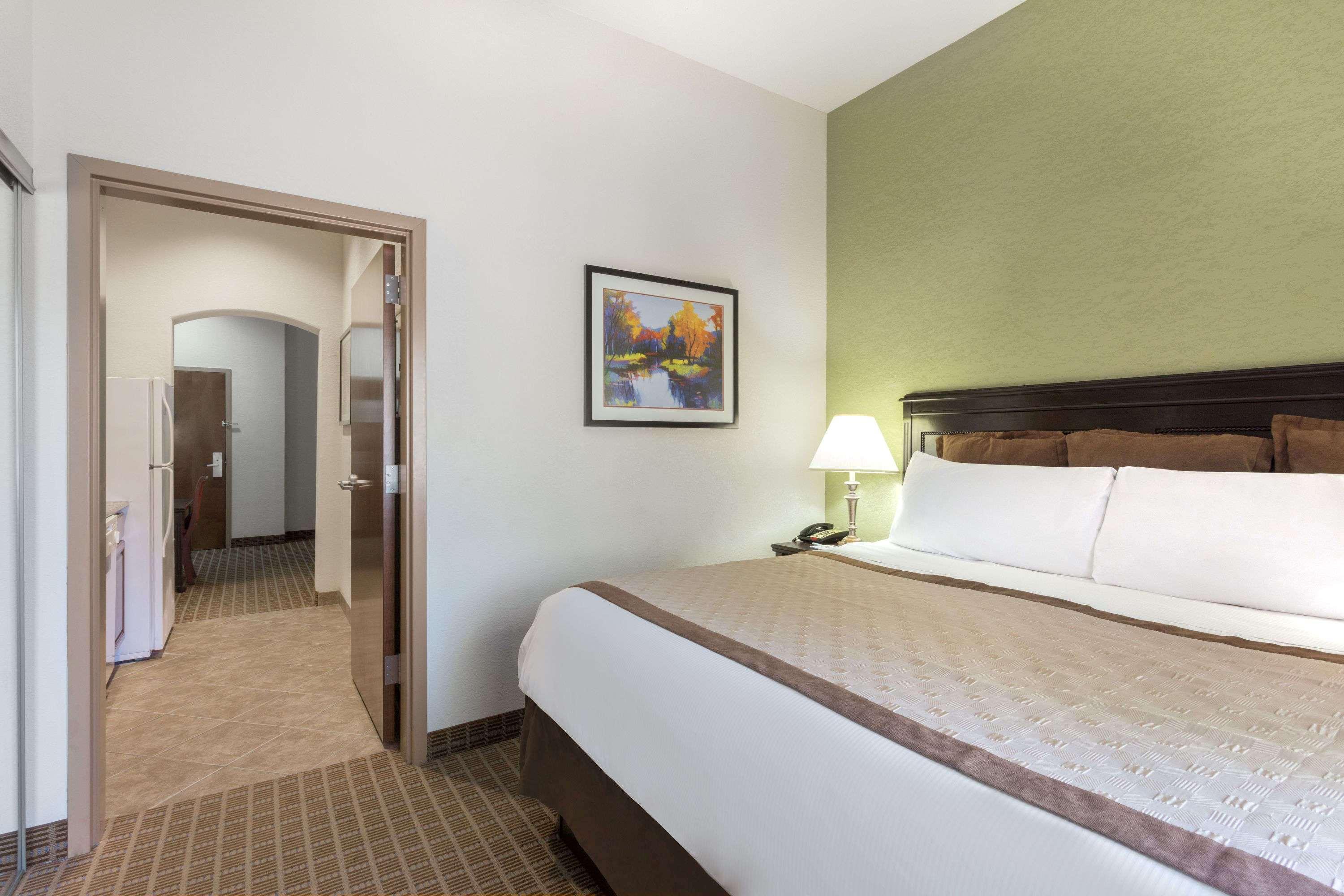 ฮอว์ทอร์น สวีท บาย วินด์แฮม คิงส์แลนด์ ไอ-95 - นาวาล เบส แอเรีย Hotel ภายนอก รูปภาพ